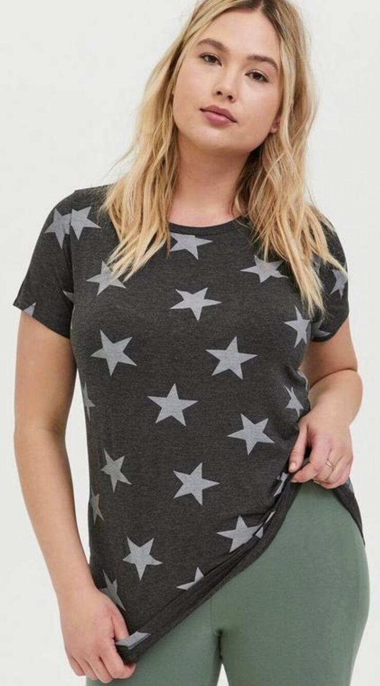 NWT Torrid Perfect Super Soft Crew Neck Short Sleeve Graphic Tee Stars 1X 12-14